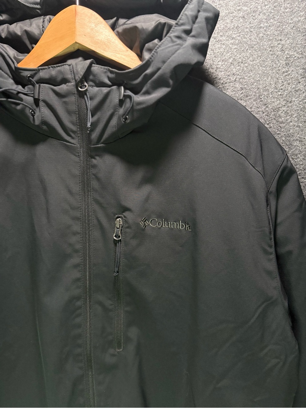 Vintage Y2K Columbia Sportswear Winter Puffer Jacket - XL - Picture 2 of 9